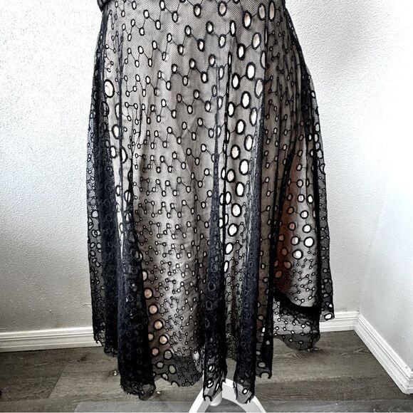 Anthropologie Eva Franco Black Lace Swing Dress Sleeveless Elegant SZ 4 - Picture 5 of 12